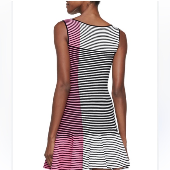 Ohne Titel Striped Knit Fit-and-Flare Dress Black White and Blue Size Large - Picture 9 of 9